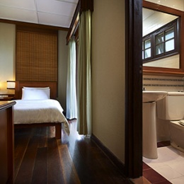 seaview chalet wash room