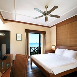 seaview chalet (king)